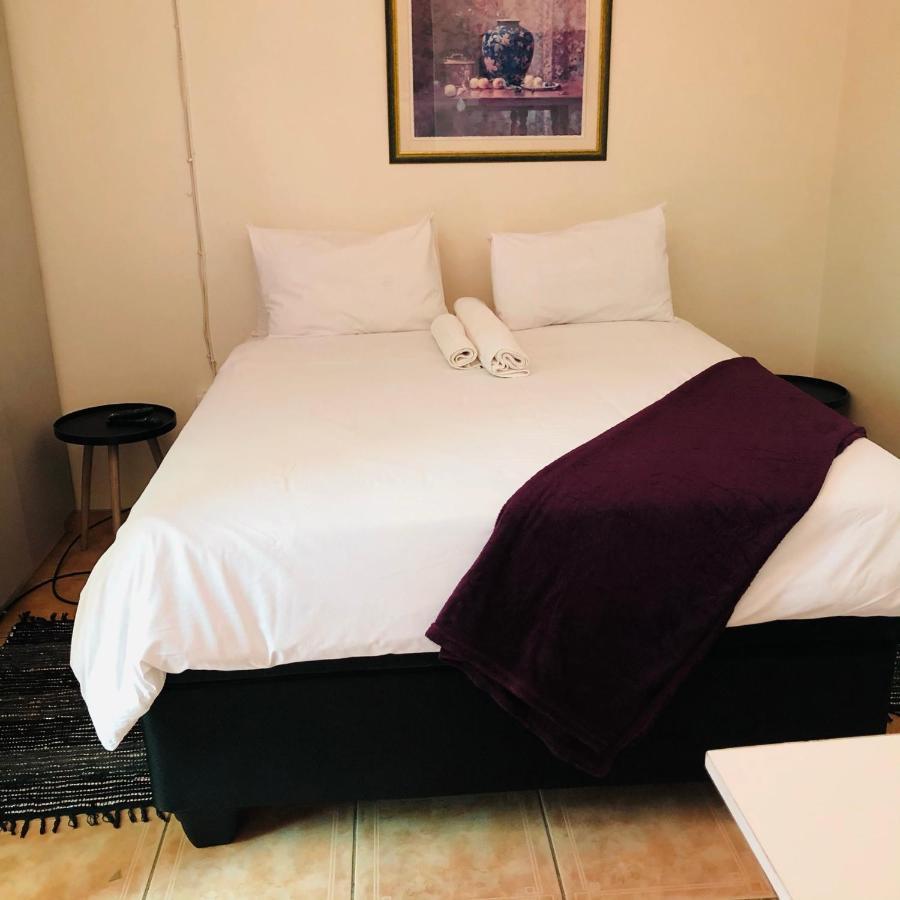 Mo-Nize Villa Guesthouse Otjiwarongo Dış mekan fotoğraf