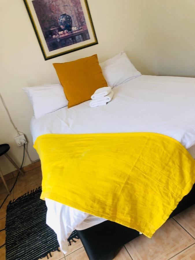 Mo-Nize Villa Guesthouse Otjiwarongo Dış mekan fotoğraf